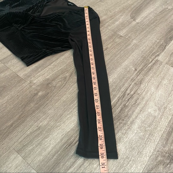 SHEIN Curve black v neck mock wrap top with sheer long sleeves - Picture 9 of 9